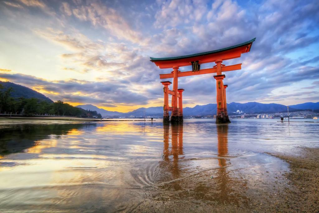 Pearl Kaminobori F Plus Hiroshima Bagian luar foto